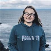 Profesora de todas ls asignaturas de Eso y ciencias nivel avanzado